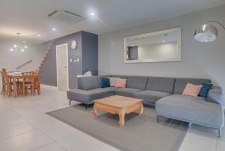 NEW ! Las Islas Condo # 8 - Palm-Eagle Beach - 2