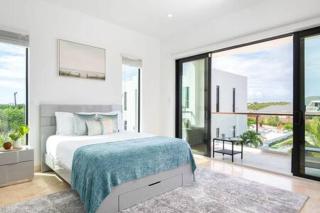 Private Pool Villa, Long Bay Beach with VIP Extras - Long Bay Hills - 6