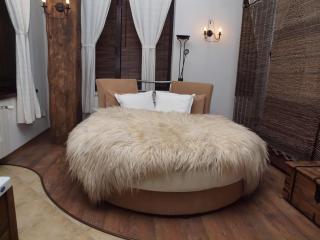Momini Dvori Boutique Guest House - 9