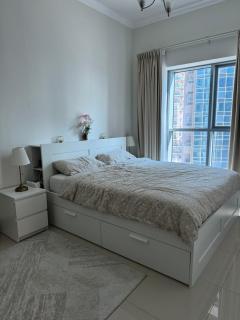 1 BHK Luxury - Dubái - 7