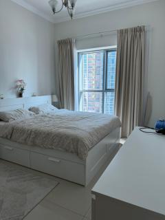 1 BHK Luxury - Dubái - 5