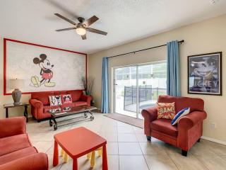 H504E Single Level POOL Home Themed Room by Disney - Kissimmee - 2