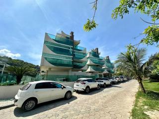 Residencial Ilha do Arvoredo - Praia de 4 Ilhas, próximo ao mar. - Bombinhas - 0