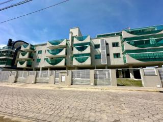 Residencial Ilha do Arvoredo - Praia de 4 Ilhas, próximo ao mar. - Bombinhas - 8