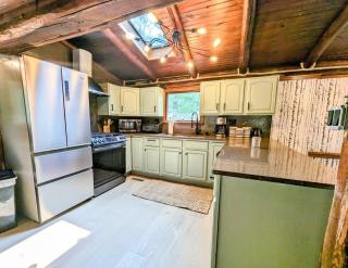 Rustic Escape in Greenwood Lake - West Milford - 5