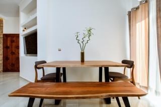 Porfyra Suite 2 - 4