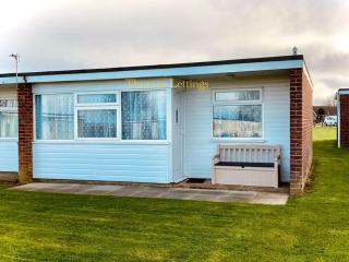 Cosy 2 Bed Chalet - Great Yarmouth - 0