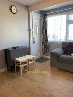 Cosy 2 Bed Chalet - 1