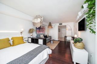 FREE Dinner at Crazy About You Restaurant - 7