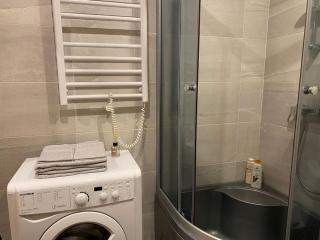 Cozy Apartment Near City Center - Riga - 6