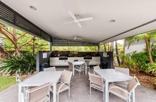 Saltwater on the Peninsula - Kawana Waters - 8