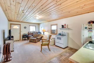 Rustic Jefferson Retreat with Fire Pit Near Athens! - 4