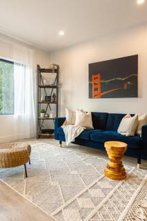 Revelstoke Alpine Retreat - RARE One-Bedroom Condo - 7