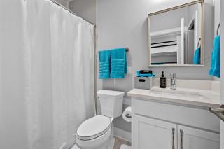 City Heights Townhome with Free Parking & 3 Baths - 2