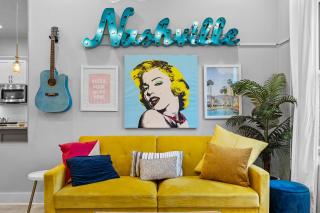 Stylish City Heights Townhome - 2