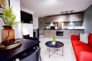 Modern townhouse City Location Free parking - 3