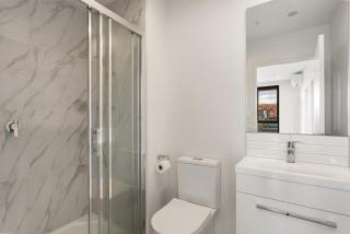Central City Luxury Apartment stunning views sunny - 1