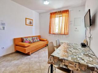 Apartments with parking space Cizici, Krk - 22046 - 6
