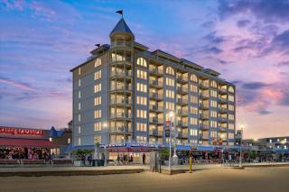 3 BR Belmont Towers on Boardwalk: Ocean & Bay Views - 8