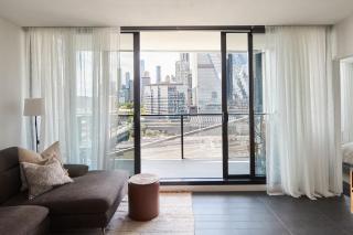 Cityscape Trendsetter - Contemporary Chic with Pool - Melbourne - 5
