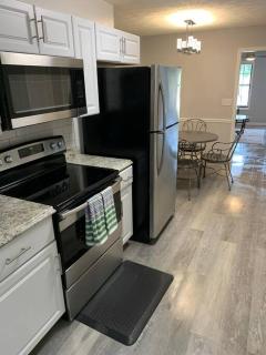 Luxury Peaceful Bungalow Away From Home - Lawrenceville - 4