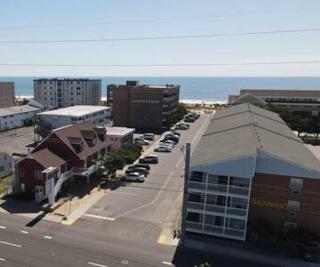 Modern 3BR Ocean Block Apt Walk to the Beach - Ocean City - 5