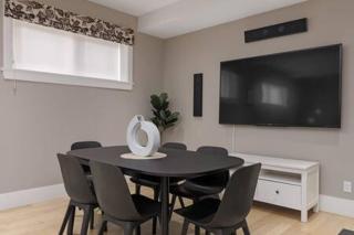 Stunning 3 bedroom Secondary Suite N Van - North Vancouver - 2