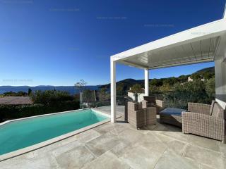 Villa moderne avec piscine et climatisation - FR-1-100-328 - Cavalaire-sur-Mer - 1