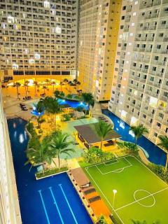 Shore Residence D22 shortwalk MOA Balconypoolview - Manila - 0