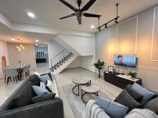 FunkyVila4 14PAX 4BR Near188Tower, ArtStreet, HTTA - Kuantan - 9