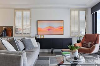 The Abbott—A Sea-Swept Esplanade Abode - 3