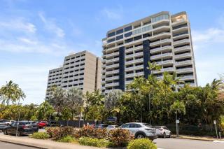 The Abbott—A Sea-Swept Esplanade Abode - Cairns - 4