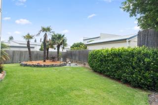 'Pineview Escape' Generous Comfort for Families - Shellharbour - 5
