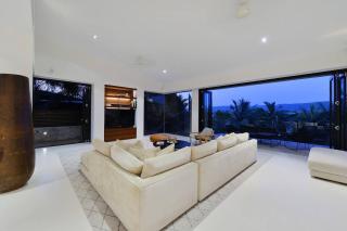 61 Murphy Street—A Poolside Villa for Four - Port Douglas - 4