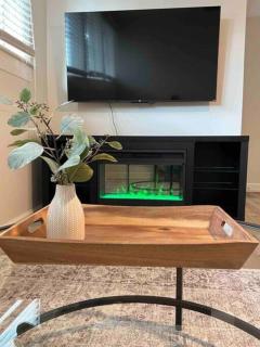 Blue Moon Cottage - Music Room, Inground Pool - 5