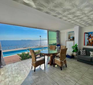 Magnifique appartement en front de mer, Caneylles - Roses - 6