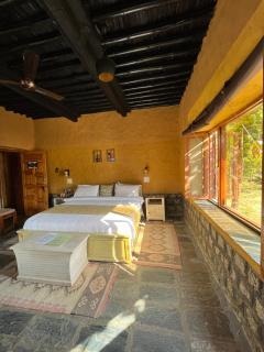 Prakriti Aalay - Riverside Mountain View Boutique Eco Resort - Dharamshala - 4