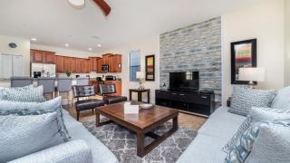 Last Minute Disney Getaway! Private Pool, Hot Tub & Games Room. Book Now! #38570 - Davenport - 0