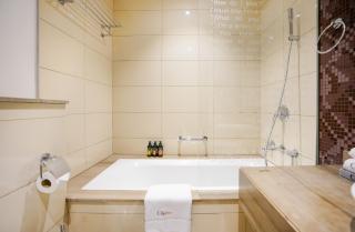 Citi home - Luxury 2BR in Business Bay - Dubái - 5