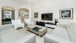 Last Minute Disney Getaway! Private Pool, Hot Tub & Games Room. Book Now! #18932 - Davenport - 9