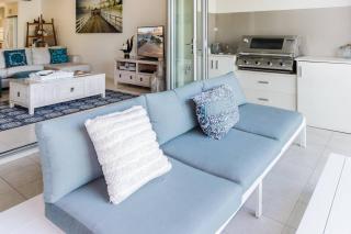 Azul at Island Views—Bask in Beachfront Living - Palm Cove - 4