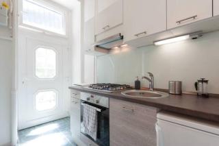 Central Ring Apartment - Budapest - 1