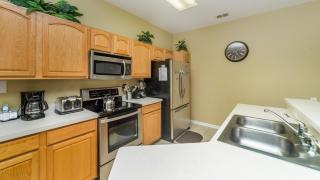 Last Minute Disney Getaway! Private Pool, Hot Tub & Games Room. Book Now! #1383 - Orlando - 4