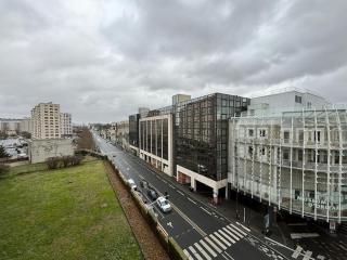 T3 pied de la gare + centre commercial TOUT inclus - 7