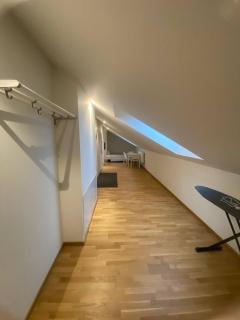 Luxurious Flat With A Private Rooftop Terrace - 4