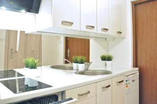Nice and comfy studio close to Old town and metro. - Varsavia - 3