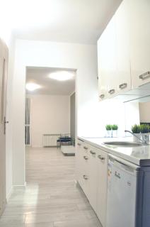 Nice and comfy studio close to Old town and metro. - Varsavia - 6