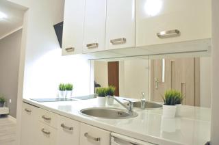 Nice and comfy studio close to Old town and metro. - Varsavia - 1