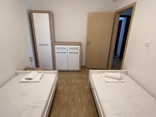 Apartment Adriatic - Novalja - 0