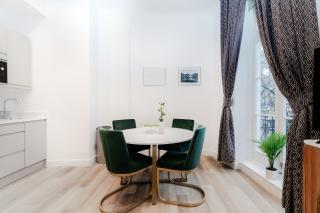 Stylish Apartments - Hyde Park - 7